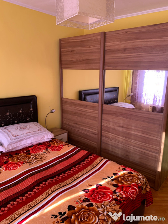 Apartament de închiriat