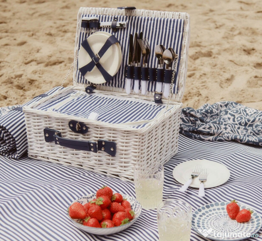 Cos de picnic pentru 4 persoane