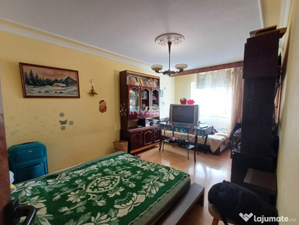 Apartament 3 Camere, intermediar, zona Nicolina 1( Lidl)