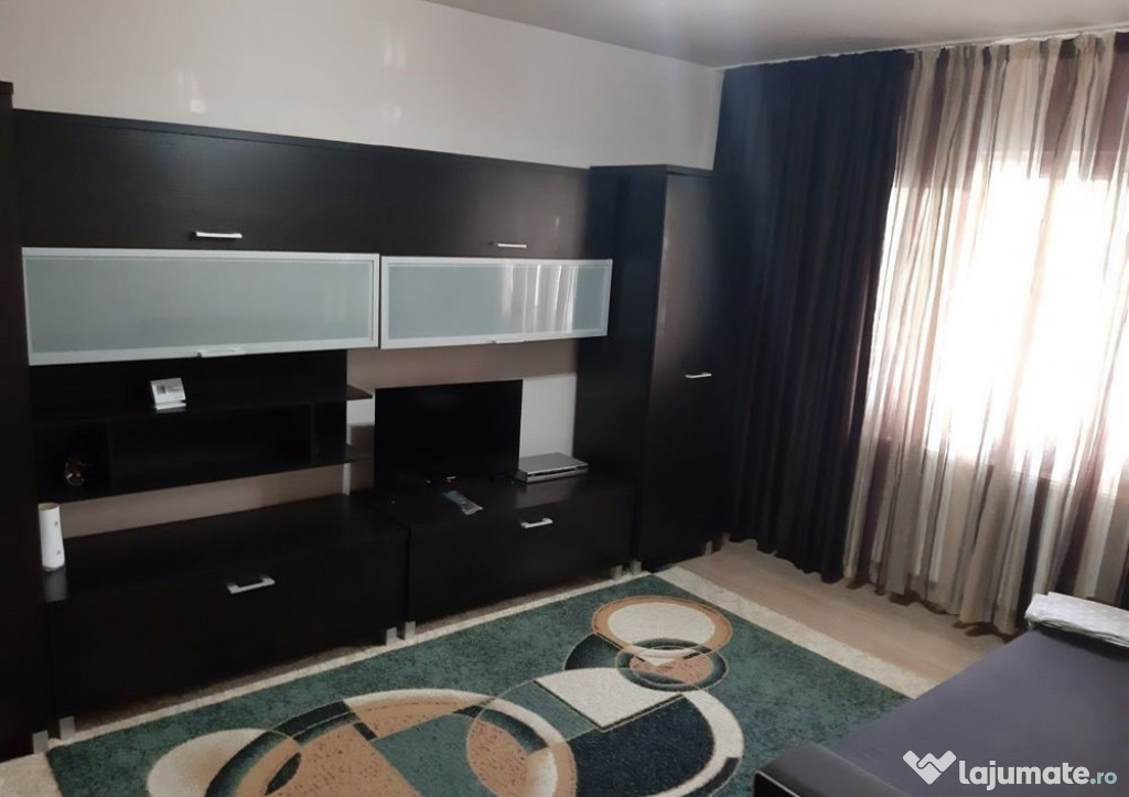 Garsoniera zona Titan