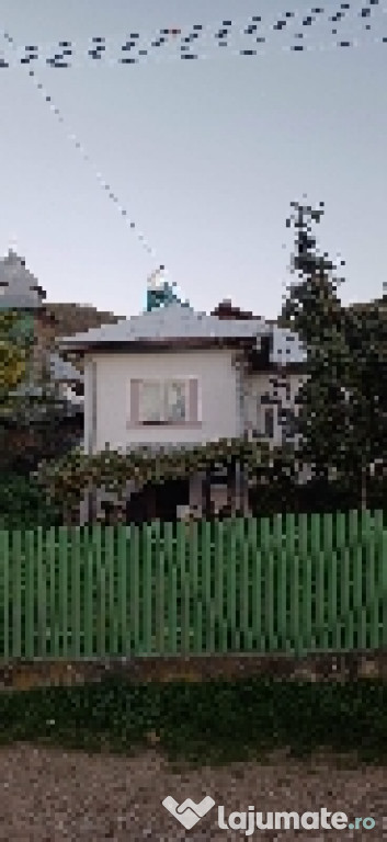 Casa de vacanta la tara Voroveni, Arges