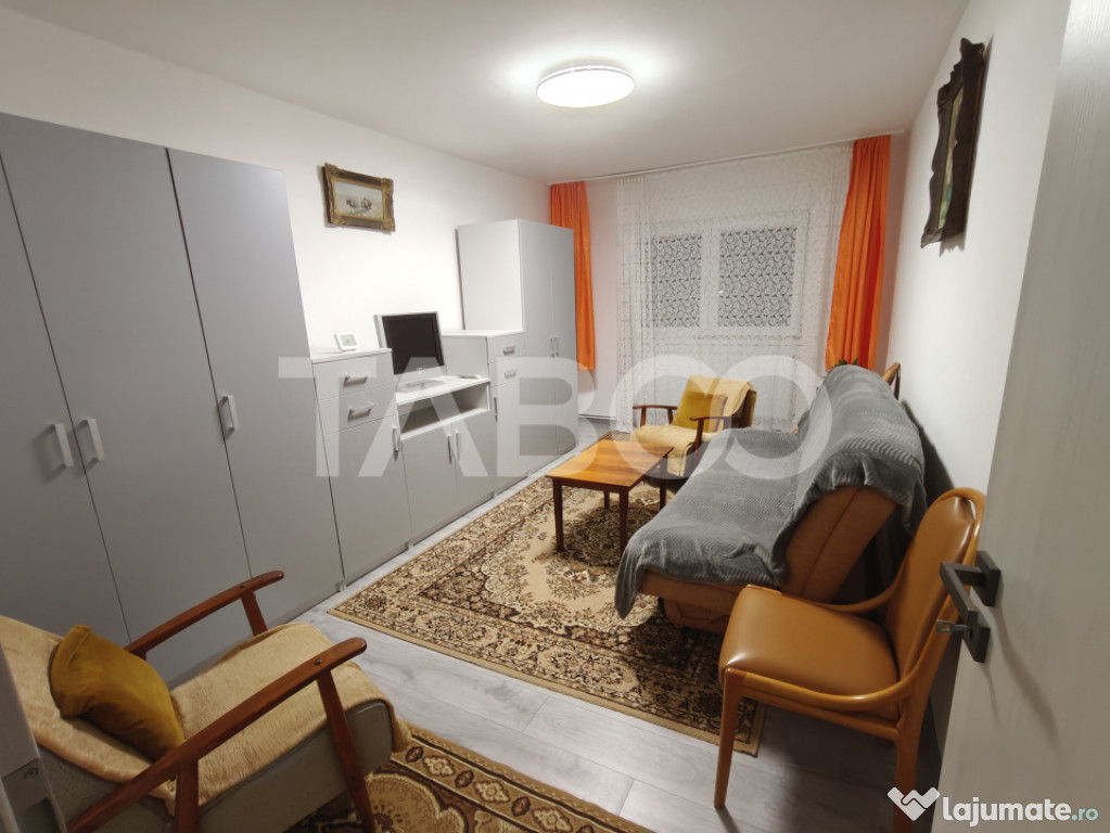 Apartament renovat 2 camere etaj 1 - balcon si pivnita in Va