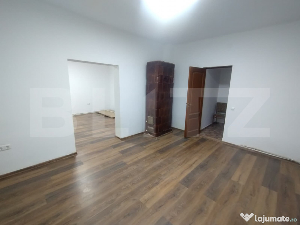 Spatiu 2 camere de inchiriat,42mp,parter,central,oras Nasaud