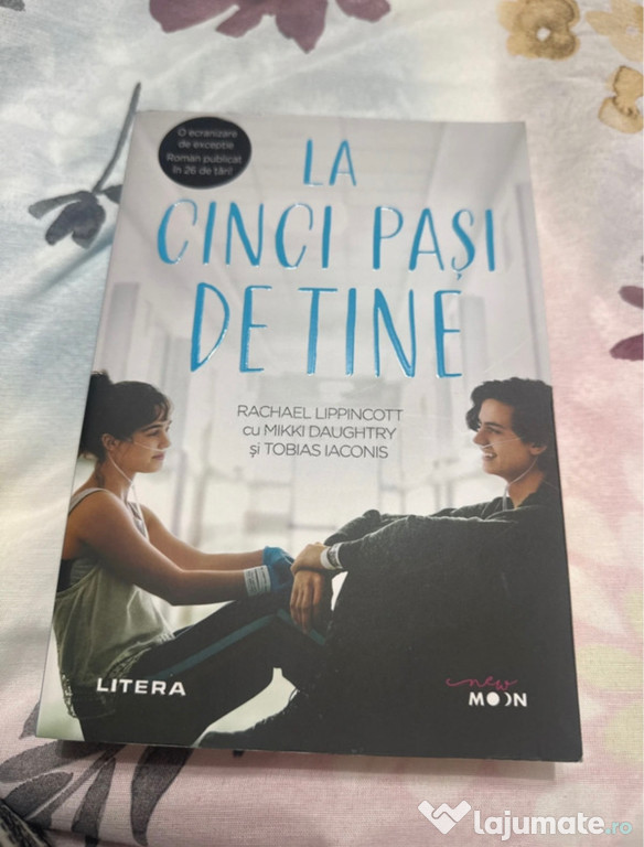 Carte “La cinci pași de tine”