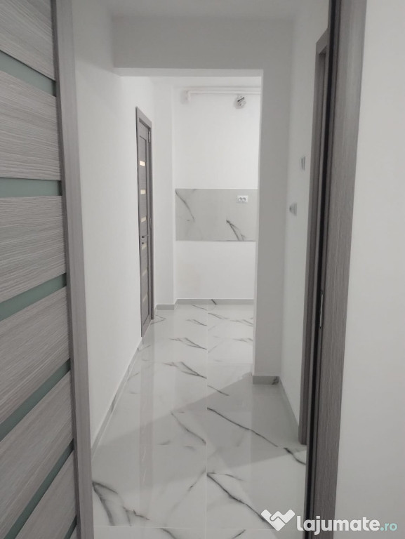 Apartament doua camere parter decomandat Trivale