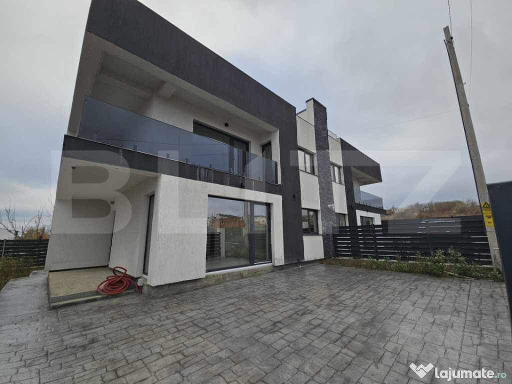 Vila Duplex 4 camere in zona Rediu