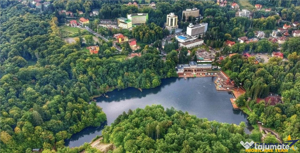 FILM! 1.400 mp teren turistic, Sovata: 800m de Lacul Ursu si