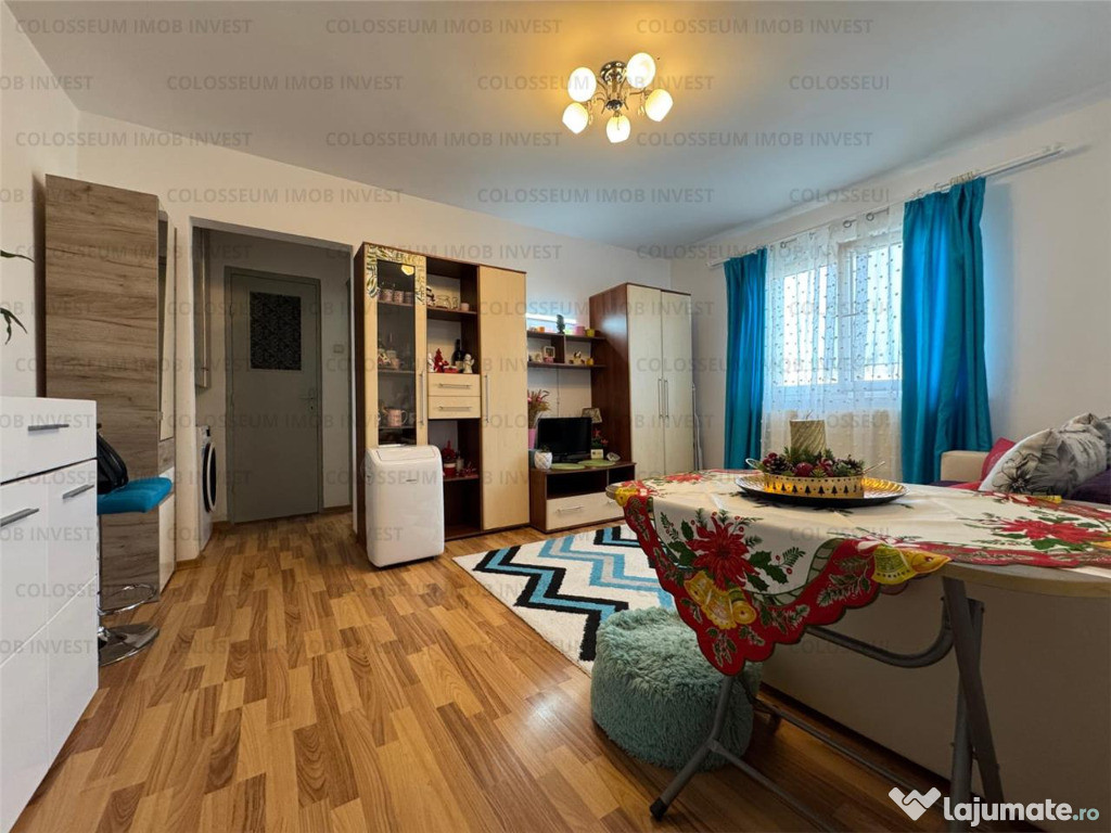 Apartament 2 camere, semidecomandat - zona Florilor