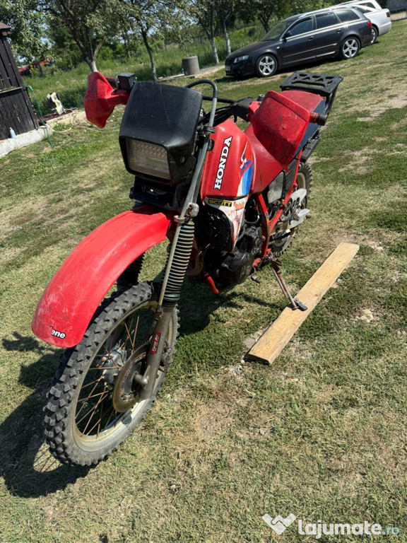Vând Honda XL 600