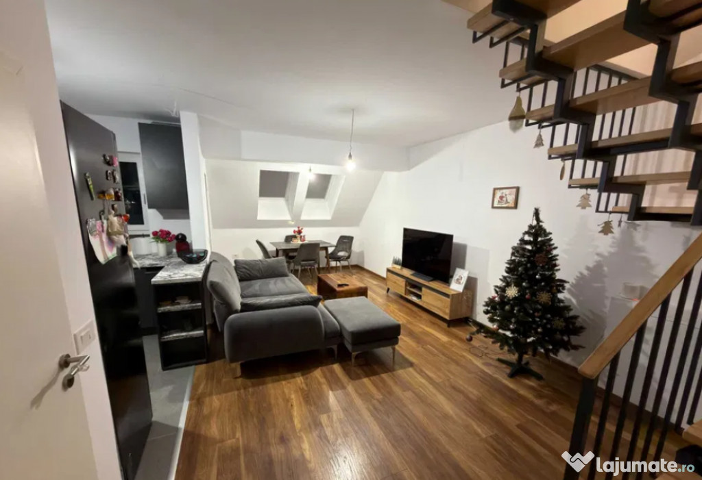 Apartament 3 camere, decomandat - zona Tractorul