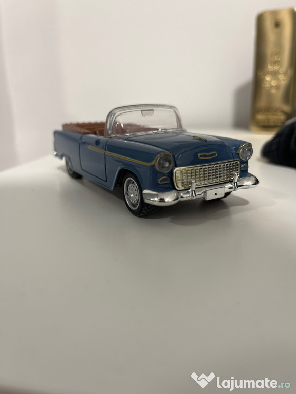 Mașinuță de colecție