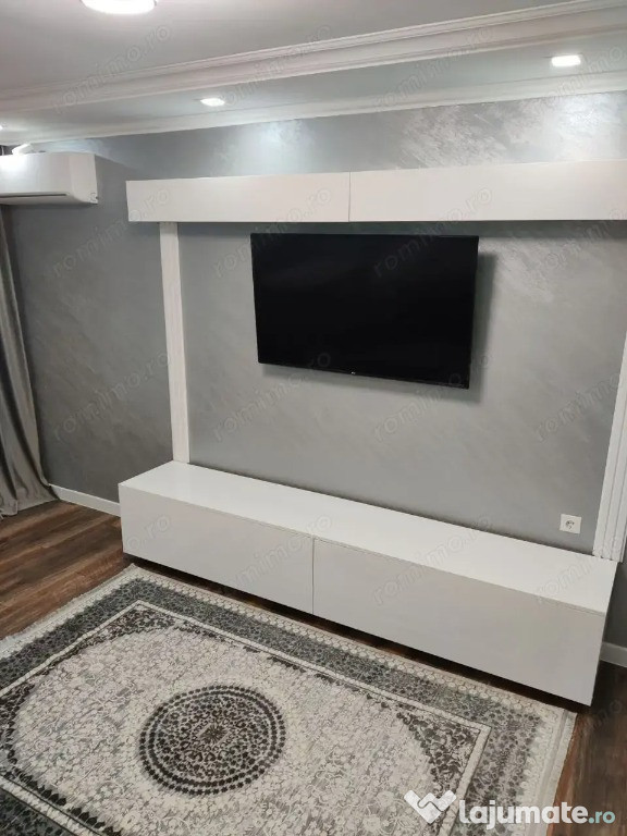 Garsoniera zona Titan