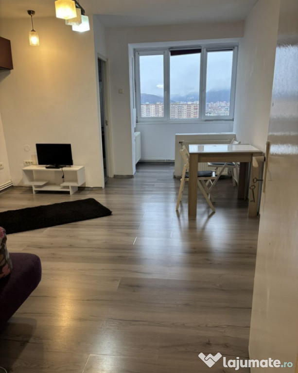 Garsoniera luminoasa-Astra