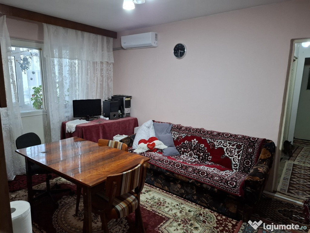 Apartament 3 camere Dacia - Bicaz