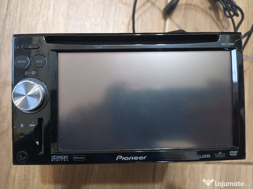 Player si Navigatie Auto Pioneer F900BT