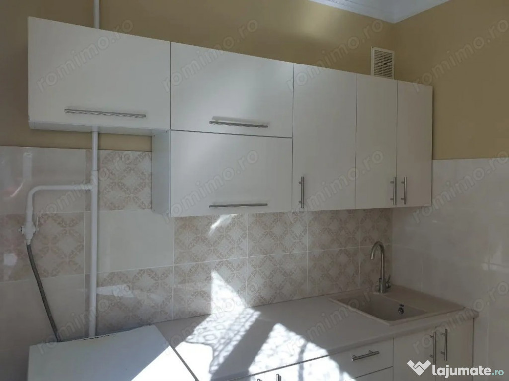 Garsoniera in zona Mihai Bravu