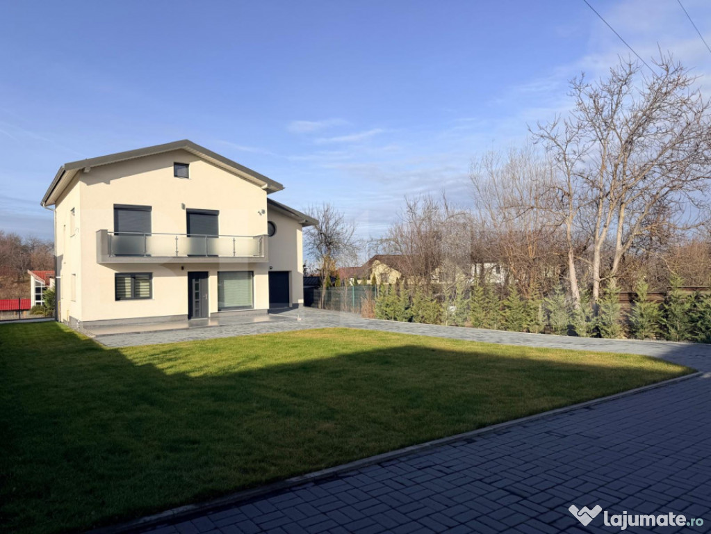 Vila superba, 213 mp, 680 mp teren, la cheie, zona Dianei