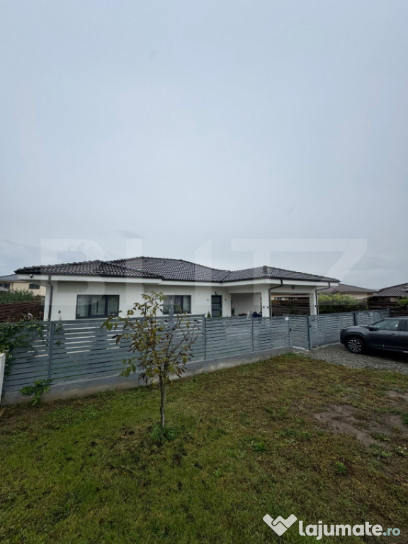 Casa pe un singur nivel finisata mobilata si utilata 120 mp