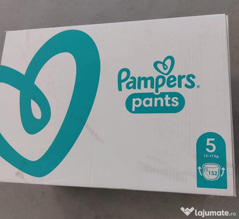 Vând 2 cutii de pampersi pants nr 5