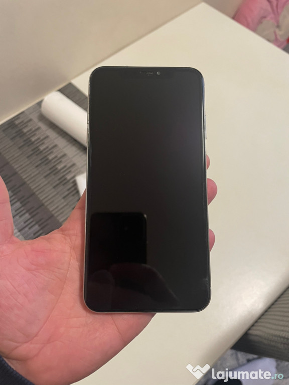 IPhone XS Max 512gb spate fisurat