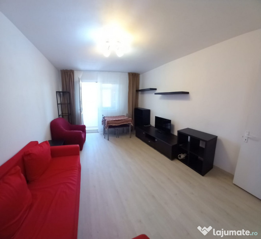 Inchiriez apartament renovat 2 camere zona