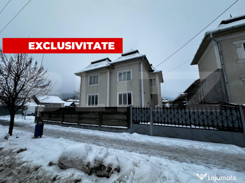 Casa cu 2 apartamente, 6 camere, teren 800 mp-ideal pensiune