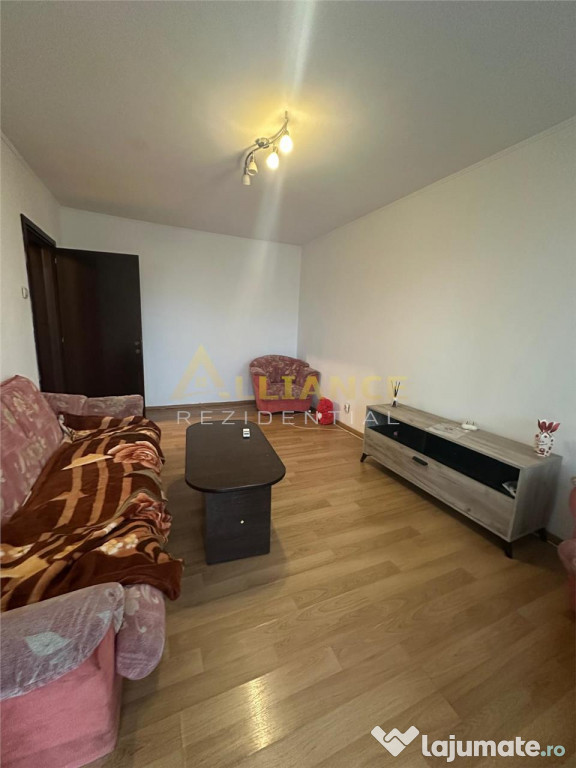 Huedin/Brancoveanu-Apartament 3 Camere-Gata de Mutare