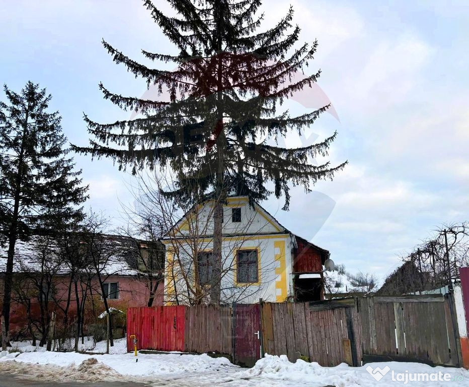 Casă in Mosna - curte 780mp - Zona centrala