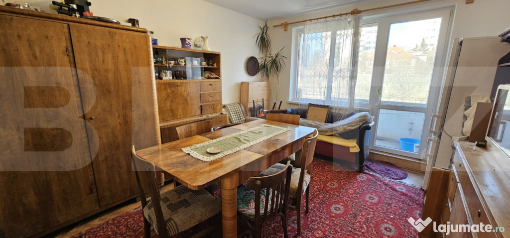 Apartament cu 4 camere, Simeria, Sfantu Gheorghe