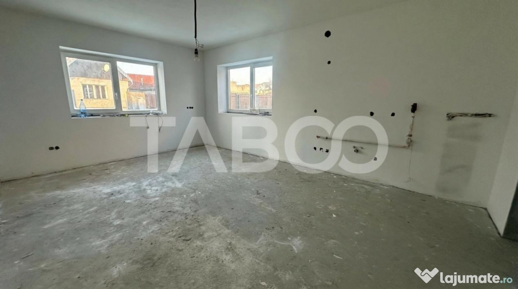 Casa de tip duplex 4 camere 140 mpu 2 bai zona Veterani in S