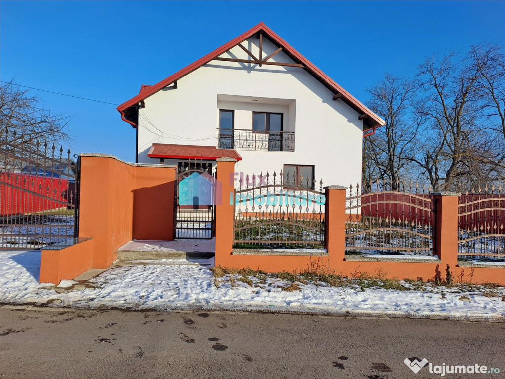 Vila spatioasa in Liteni Moara