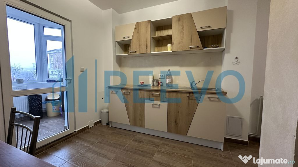 Apartament 2 camere, decomandat, str. Neagoe Vodă