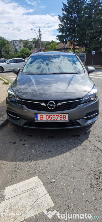 Opel Astra Sport 1.5 D 122 CP