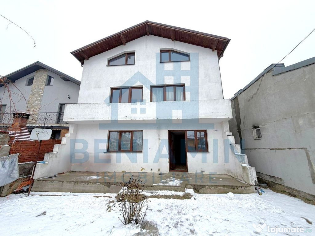 Casa situata in Catargiu Baraganului P+1+M suprafata 170m...