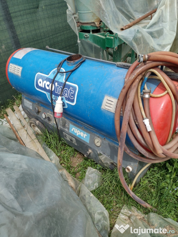 Vând pompã de spãlat utilaje