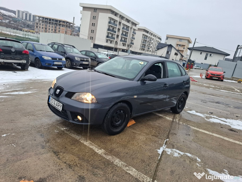 Seat ibiza 1.4i 2008 1850e garantie