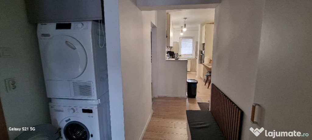 Apartament 3 camere str Carpatilor