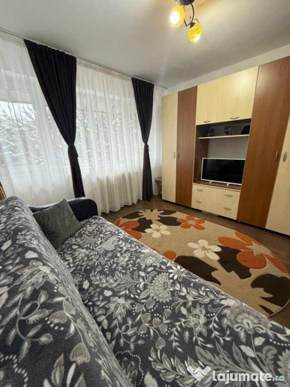 Camera de cămin, 21 mp, zona Sarari