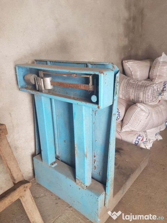 Cintar mecanic de 500 kg in stare foarte buna de functionare
