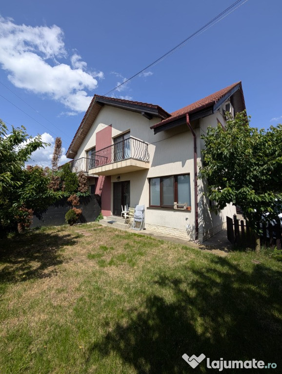 Duplex 180 mp pe alee privată, mobilată complet, zona Aqua Park