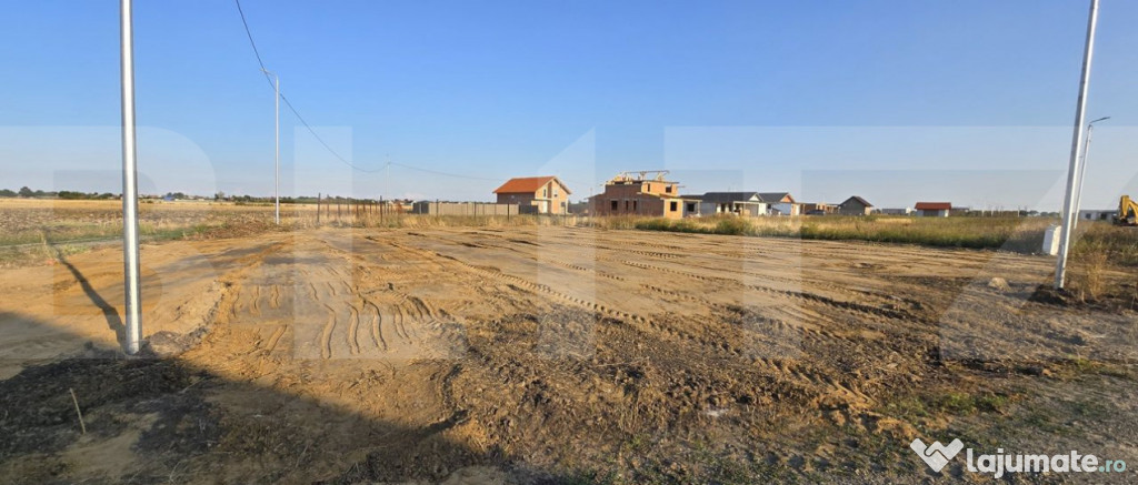 Teren de casa Sanmihaiu Roman