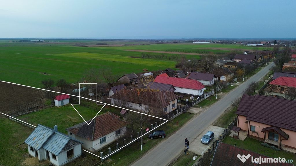 !OFERTA!De vanzare Casa cu Teren 6500MP Strada Principala