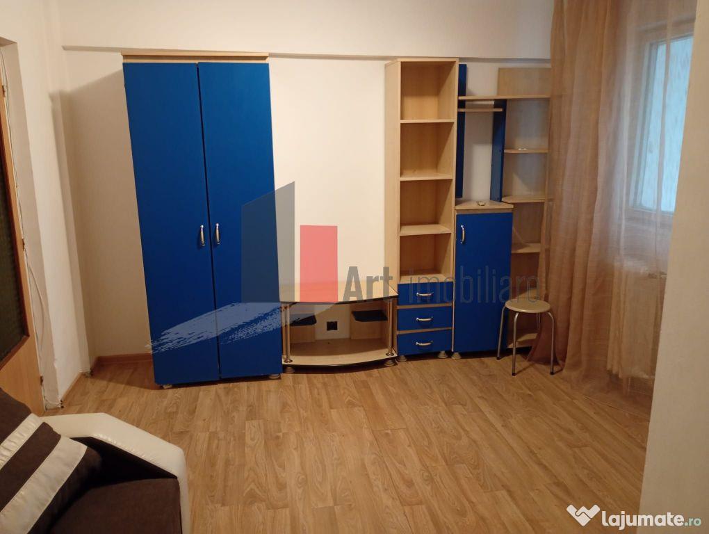 Garsoniera Capat tramvai 41