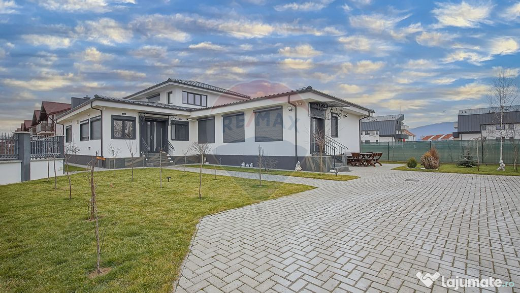 Casă premium cu 270 mp utili, 7 camere ,curte generoasă...