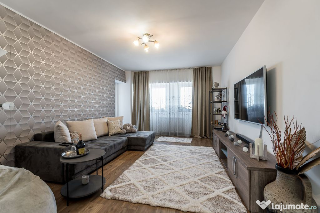 Apartament decomandat 4 camere - str. Condurasilor - COMI...