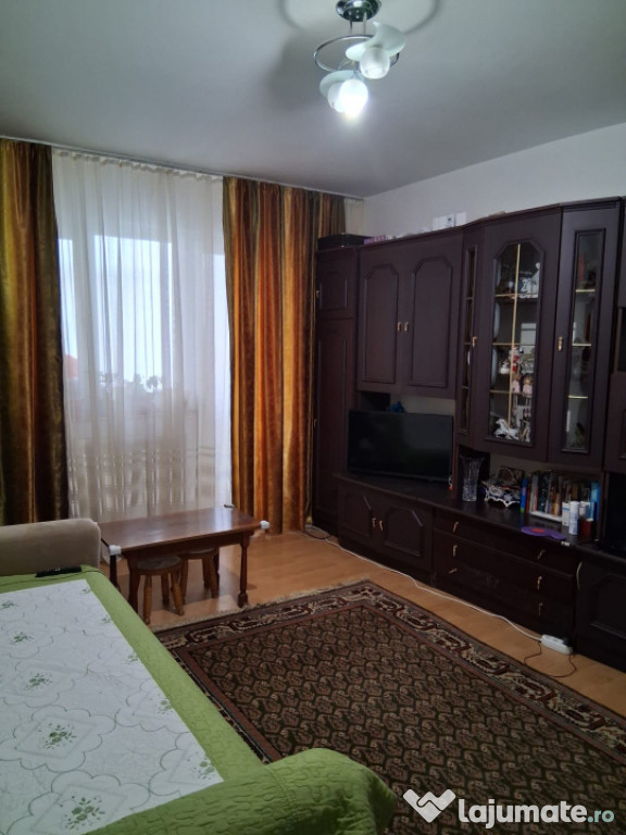 Apartament 2 camere, 41.89 mp, zona Materna