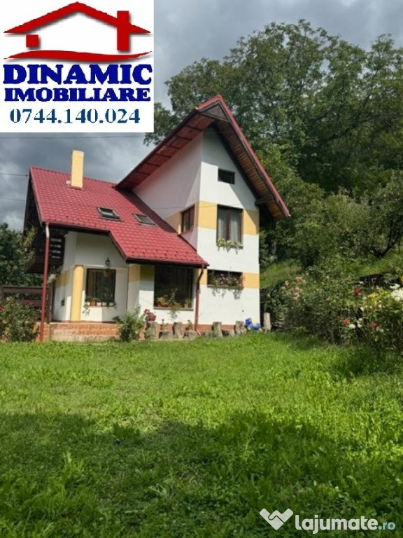 Casă, Bistrița, 1000 mp teren. Preț 590 eur/ lună