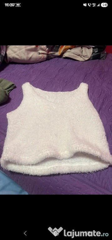 Lot haine,purtate de câteva ori