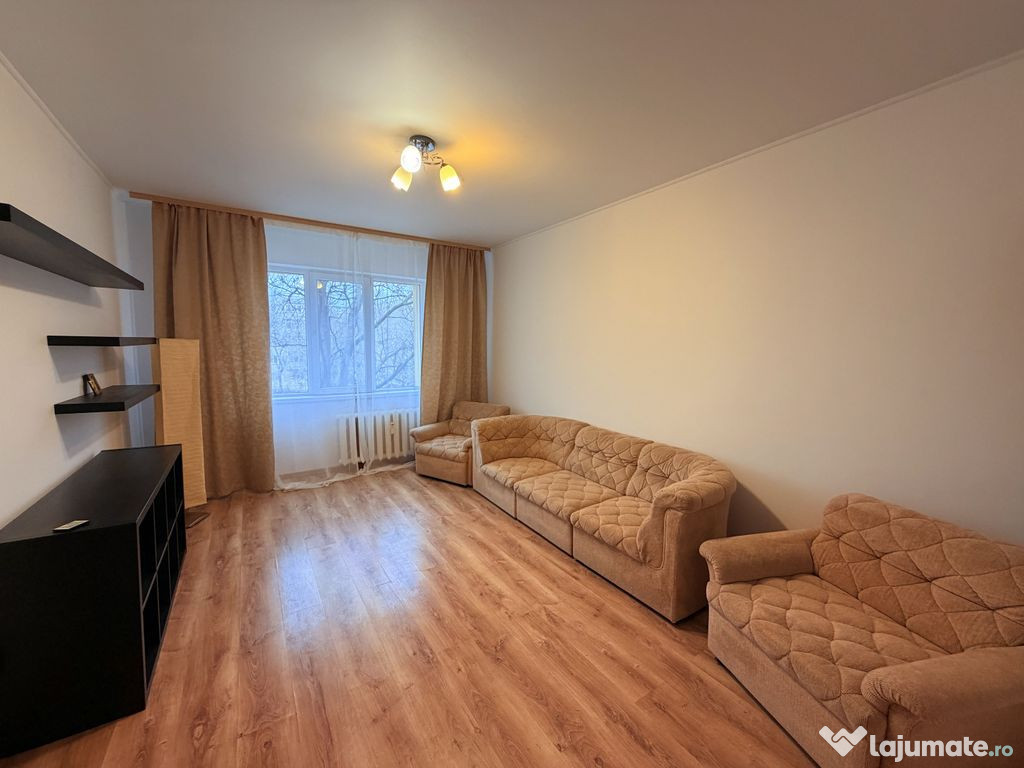 Apartament de inchiriat | 2 camere | Sector 4 | Decomandat |