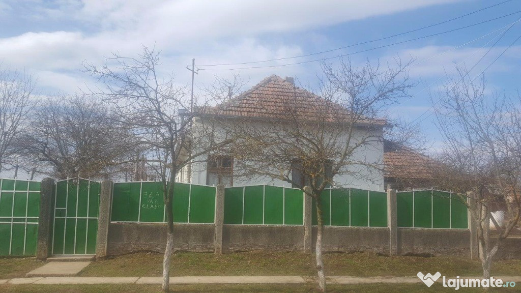 Casa la Silindru, judetul Bihor Central